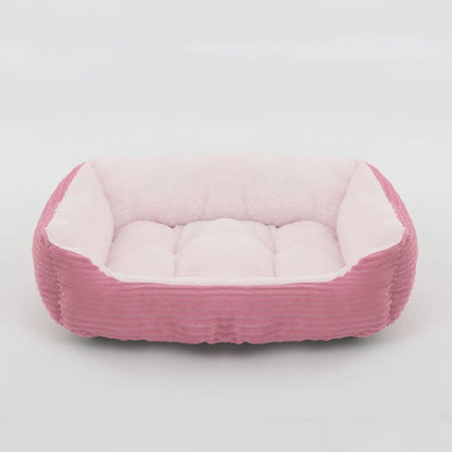 Coussin chien rose doux