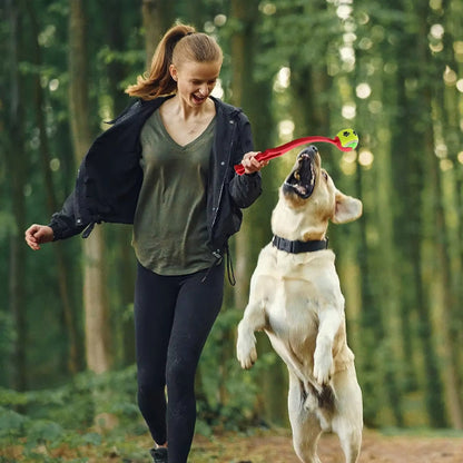 Lanceur de balle pour chien rouge courir